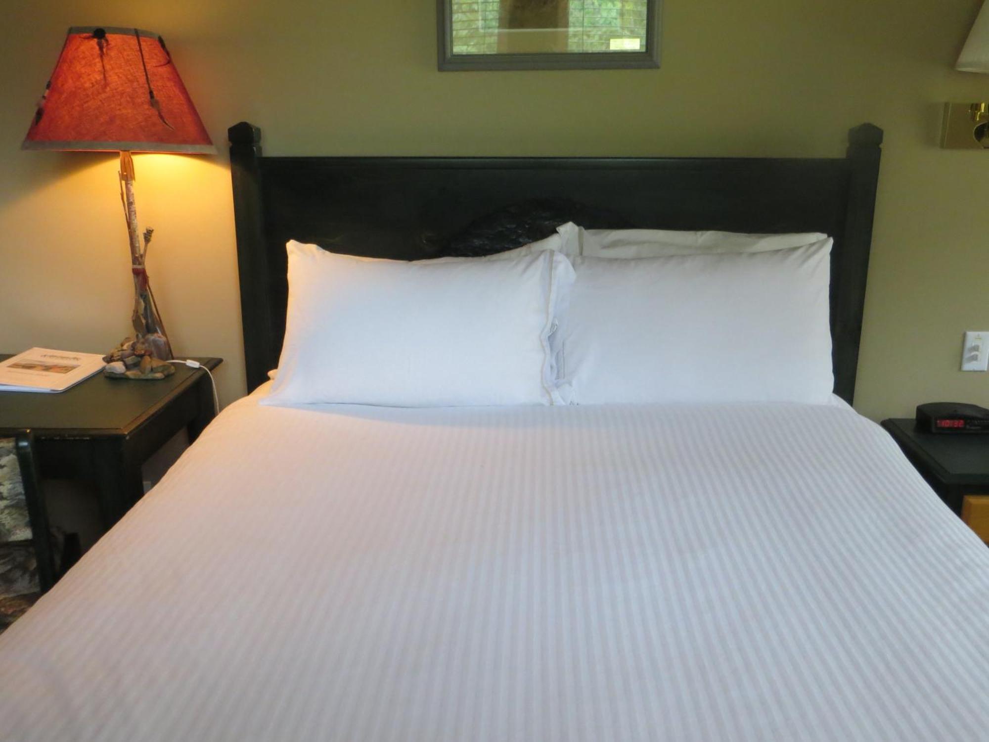 Waterton Lakes Lodge Resort Δωμάτιο φωτογραφία
