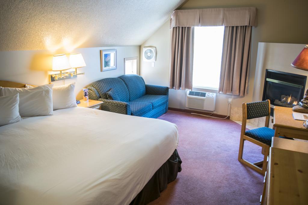 Waterton Lakes Lodge Resort Εξωτερικό φωτογραφία